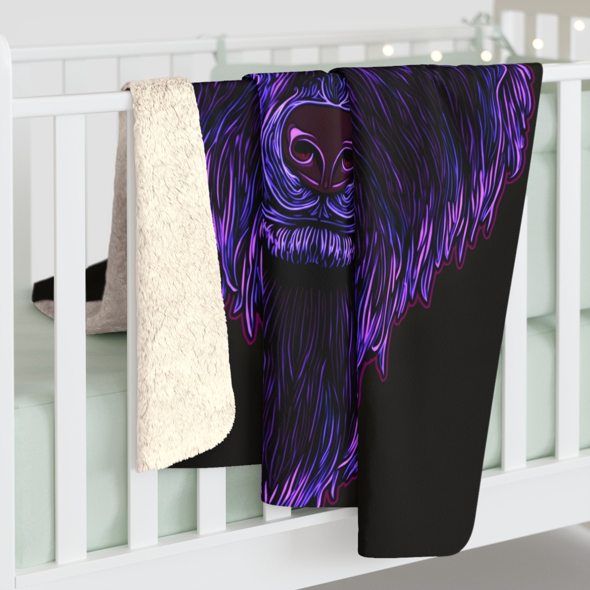 Neon Wolf Sherpa Throw Blanket - Glowing Purple & Violet Wolf Face, Cozy Fleece for Bedroom Dorm or Game Room - Wolf Lover Gift